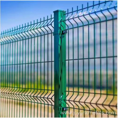 green or black 3D curved welded mesh fence